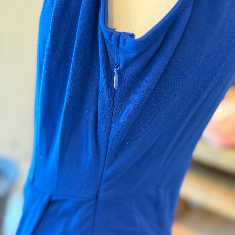 Elegant One-Shoulder Blue Dress - Picture 4 of 6